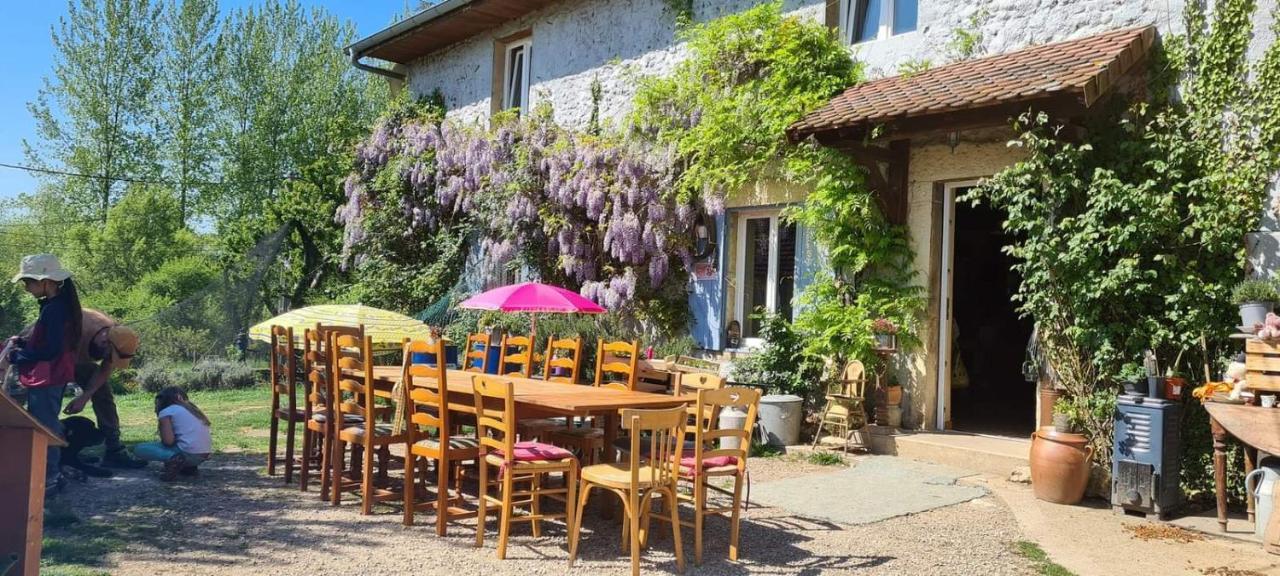 Basse-Cour De Montin Au 256 Chemin De La Rocaille A 38510 Vezeronce Curtin Bed and Breakfast Morestel Εξωτερικό φωτογραφία