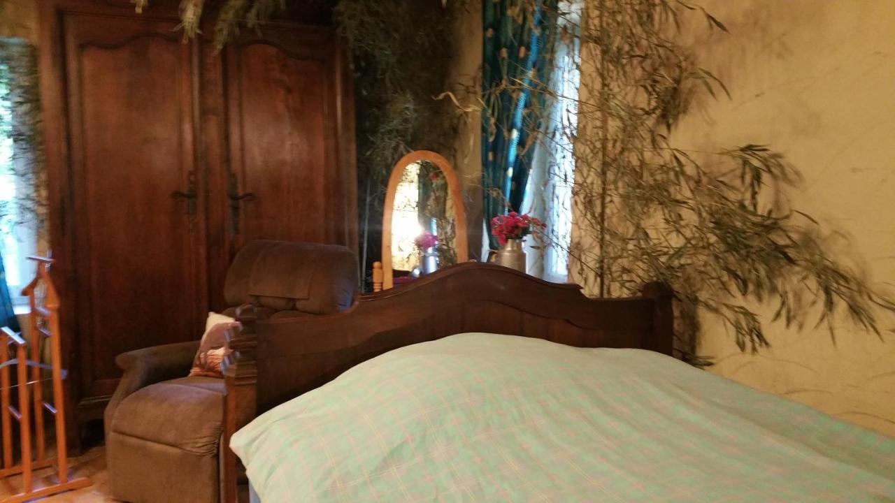 Basse-Cour De Montin Au 256 Chemin De La Rocaille A 38510 Vezeronce Curtin Bed and Breakfast Morestel Εξωτερικό φωτογραφία