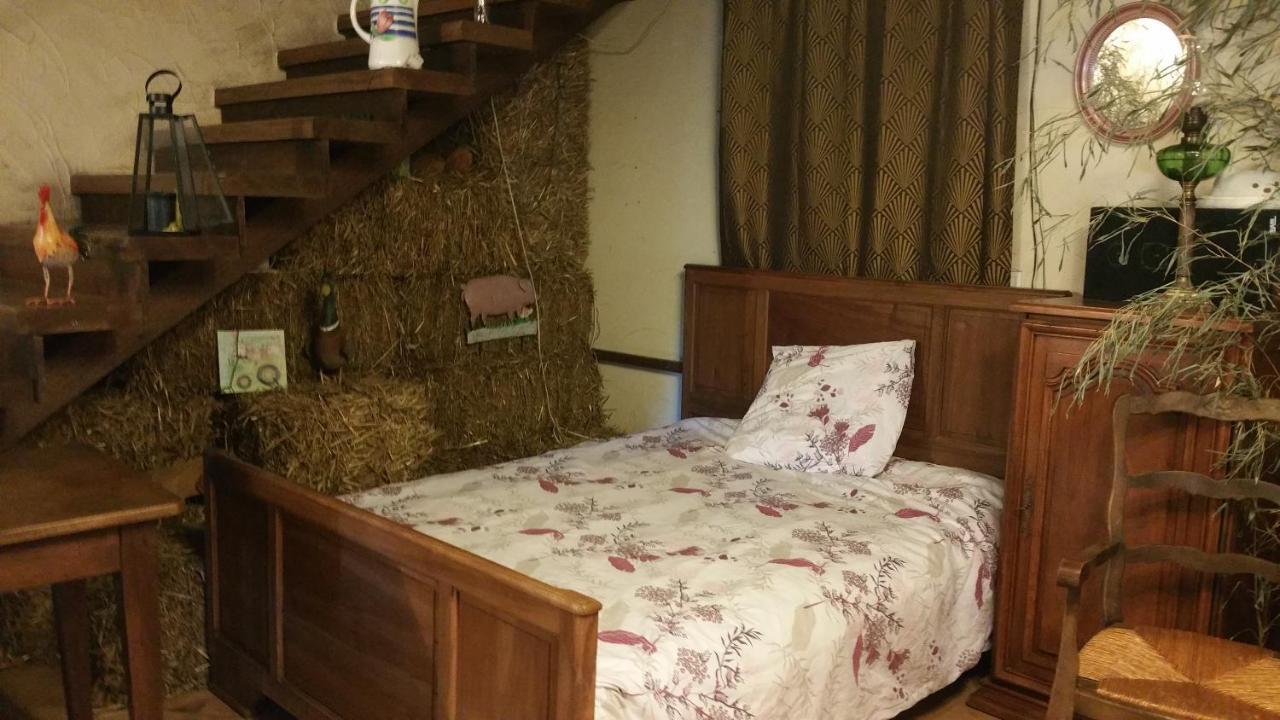 Basse-Cour De Montin Au 256 Chemin De La Rocaille A 38510 Vezeronce Curtin Bed and Breakfast Morestel Εξωτερικό φωτογραφία